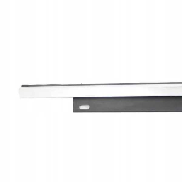 Garniture Vitre Audi A4 B7 Droite Avant OEM 8E0853284B image 3