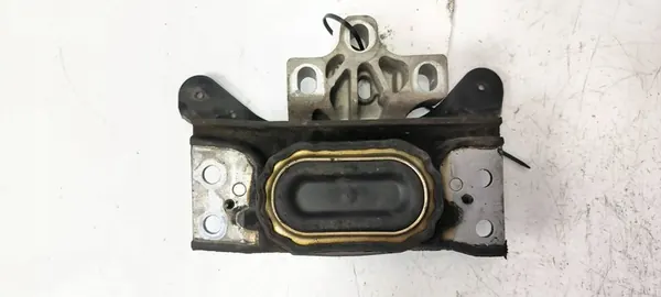 Vaihteiston tuki 3Q0199555J Volkswagen Passat B8 R-Line image 2