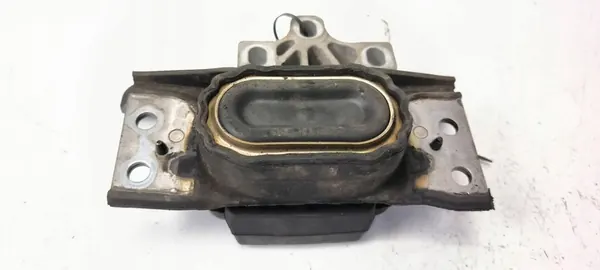 Vaihteiston tuki 3Q0199555J Volkswagen Passat B8 R-Line image 3