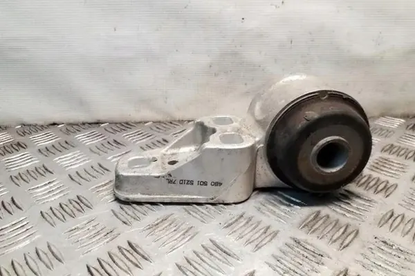 Fjädringsdelar VW PASSAT VARIANT B5 4B0501521D image 2