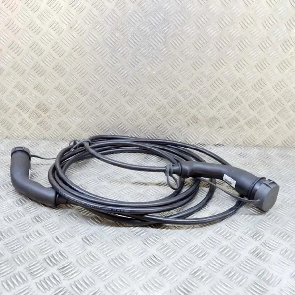 Cable carga batería Nissan Leaf ZE1 33329534 image 2