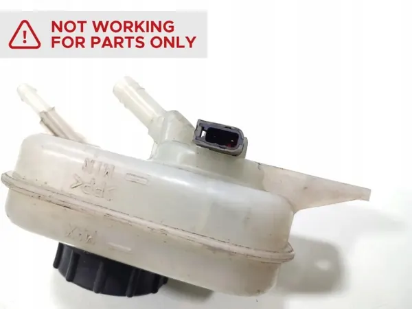 Réservoir de liquide de frein Mazda CX-7 OEM Pièce d'occasion image 5