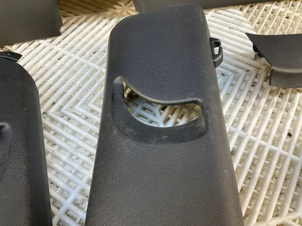 Begagnad Volkswagen Scirocco takklädsel OEM 1K8867500AH image 8