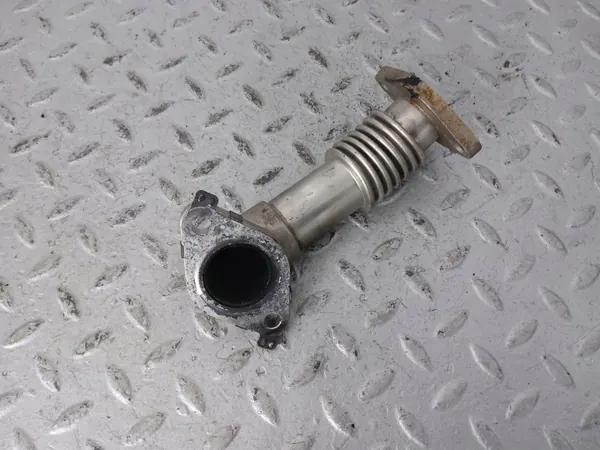 Begagnat EGR-rör OEM 284882U000 för Kia Ceed image 4