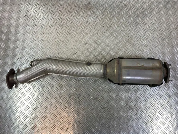 Catalyseur SsangYong Rexton OEM 2435036500 image 10