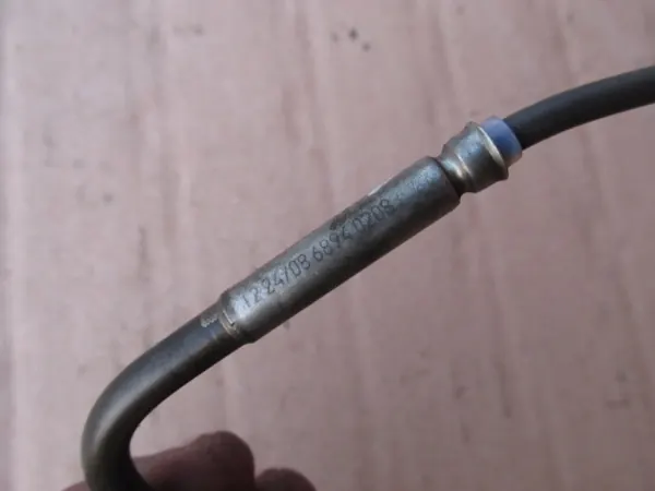 Sensor de temperatura de escape Audi A8 D3 3.0 TDI 059906088M image 4