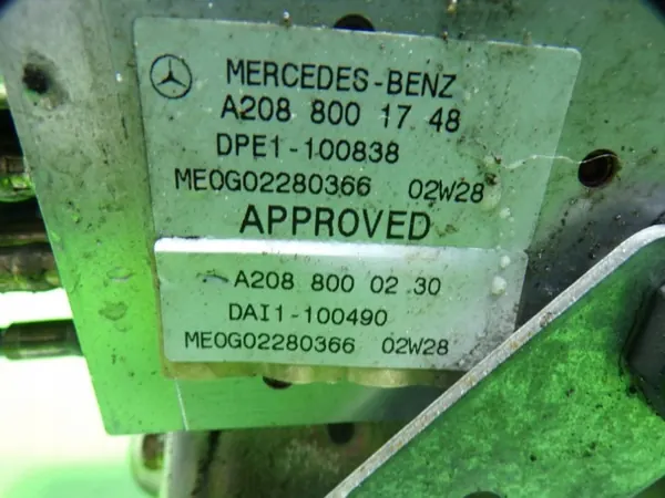 Bomba teto Mercedes W203 Cabrio OEM 01 - Usado image 6
