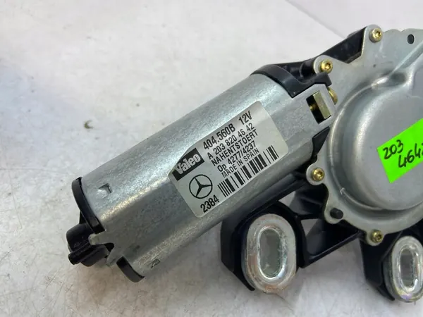 Mercedes-Benz OE A203 820 46 42 Heckwischermotor image 3