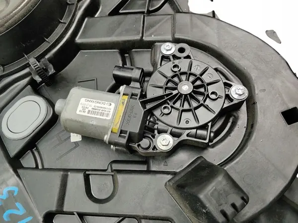 Motor de Janela Esquerda Dianteira Hyundai i30 II (11-14) 82450-A5000 image 3