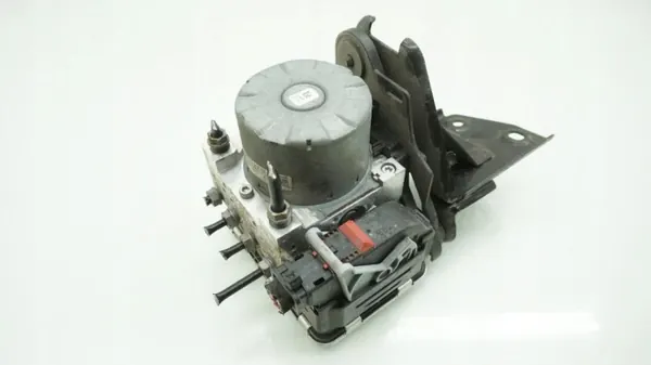 ABS-pomp OEM 5Q0614517EE voor VW Tiguan II image 5