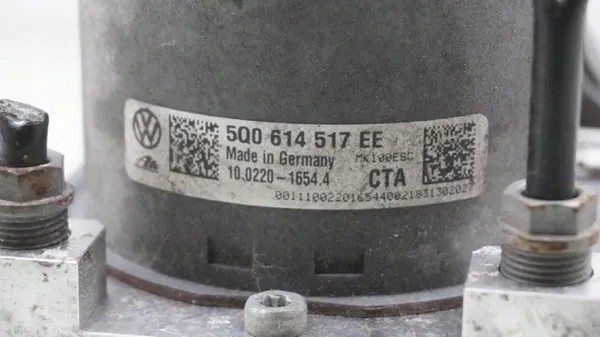 ABS-pomp OEM 5Q0614517EE voor VW Tiguan II image 6