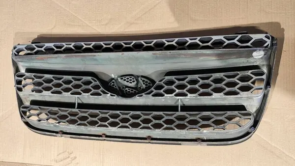 Front Bumper Grill Hyundai Santa Fe II 06-10 image 5