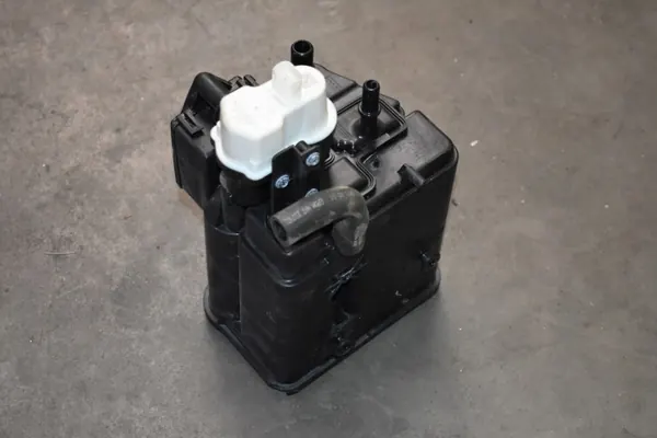 Filtre à charbon Porsche OE OEM 7L0906243F Usagé image 2