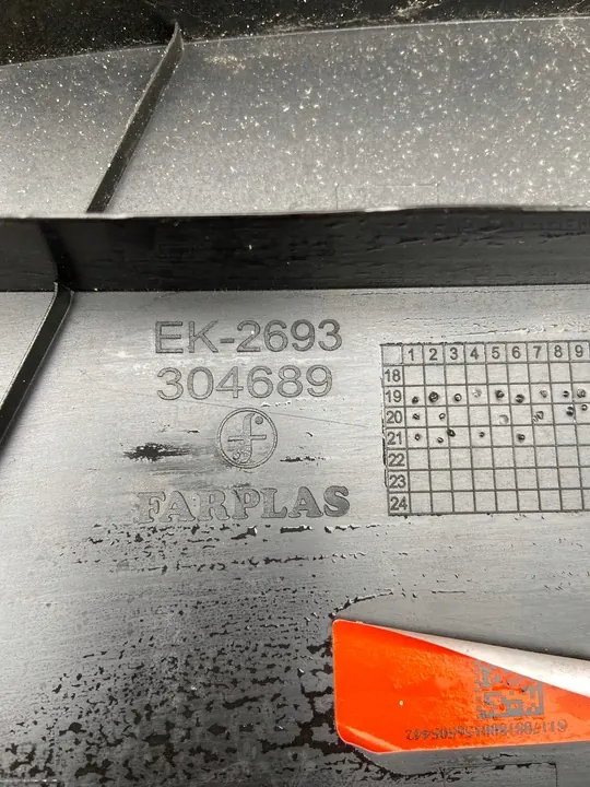 TOYOTA COROLLA E21 SEDAN FRONT SEAT BELT COVER 53289-02160 image 4