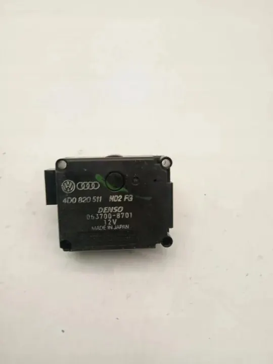 Válvula aquecimento OEM 4D0820511 para Bentley image 2