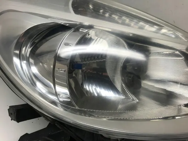 Farol Dianteiro Direito Renault Clio III 05-09 OEM image 3