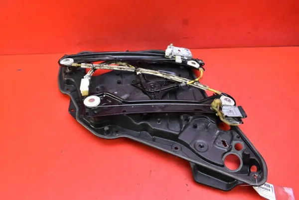 Käytetty vasen takaikkunanostin OEM A1177300179 image 10