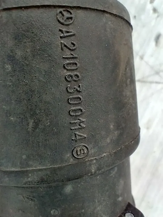 Mercedes-vesilämmittin OEM A0001590504 E-luokka W210 image 10