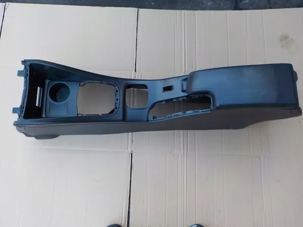 Apoio de Braço Tunel OEM Renault Megane III 2010 image 2