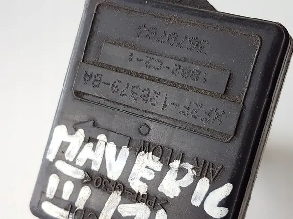 Ford OE XF2F-12B579BA Sensor de flujo de aire image 2