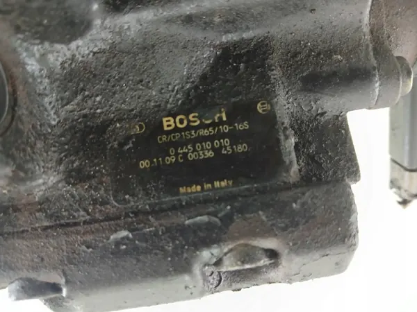 Bomba de inyección OEM 0445010010 Citroen Xsara image 3