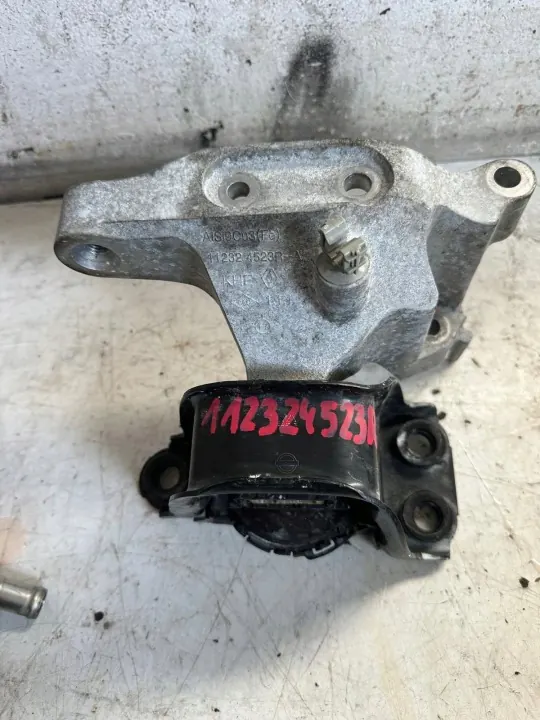 Renault Megane RS Moottorin Kiinnike OEM 112324523R image 2