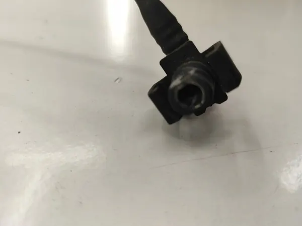 OEM UVY7302 Framruta spolarör Peugeot 308 2015 image 6