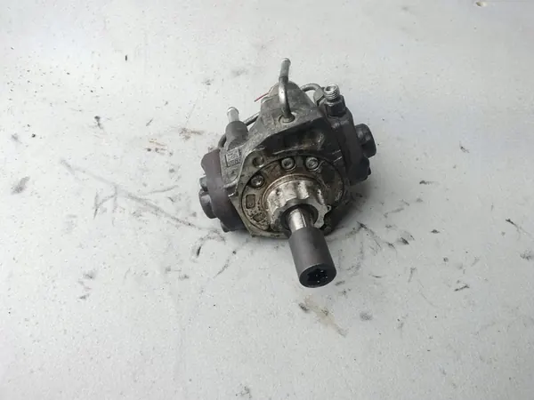 Einspritzpumpe 2.5 DCI Nissan Cabstar Maxity Navara Pathfinder image 4