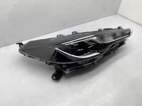 Faros derecho Toyota Corolla Cross LED 16-183 image 2