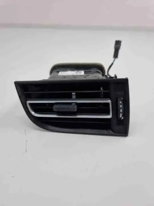 Porsche Lämmityspuhaltimen rele OEM 95B819701 - Käytetty image 2