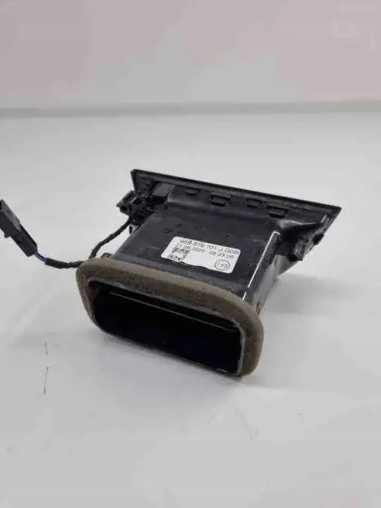 Porsche Lämmityspuhaltimen rele OEM 95B819701 - Käytetty image 4