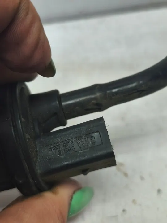 Vakuumslang bränsleventil sensor 1.2 TSI CBZA Caddy 2K 10-15 OEM 03F133366B image 5