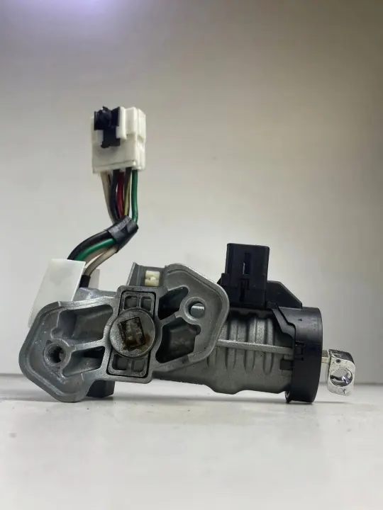 OEM 81920-1p000 Contact d'allumage pour Kia Venga image 3