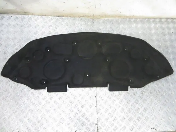 Isolation de capot Mercedes W246 OEM GIS63352 image 4