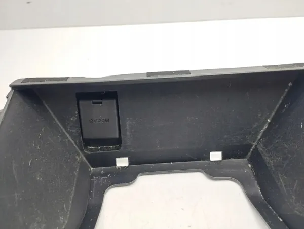 Mazda CX-5 II 2020 Voor 12V-aansluiting OEM K12364361 image 7