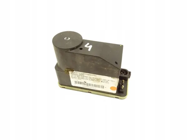 Mercedes central låspump OEM 0008000948 image 2