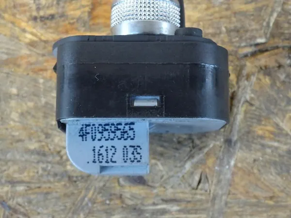 AUDI A3 8P 5D Lift Fensterheber Schalter Set Chrom image 5