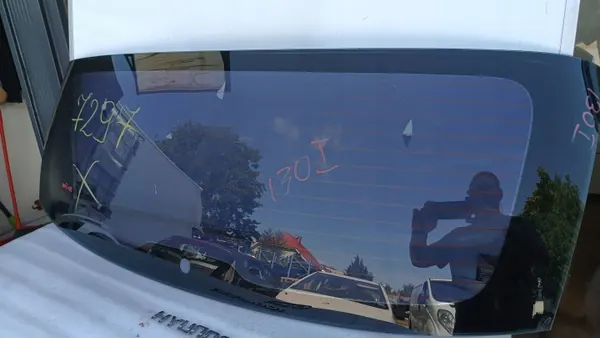 OEM AKH17652 Heckklappenglas für Hyundai i30 09-12 image 5