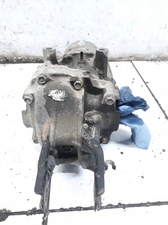 Honda CR-V Hinterachsdifferential OEM B527008552 image 3