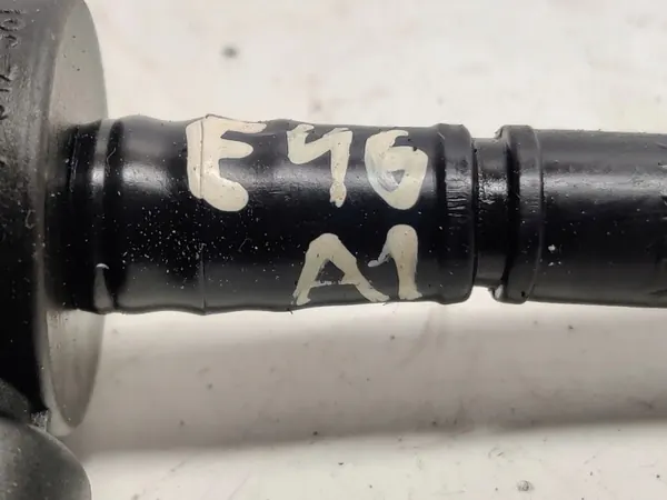 Entrée carburant BMW 3 E46 OEM 7512576 - 2000cc 2005 image 10
