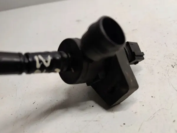 Entrée carburant BMW 3 E46 OEM 7512576 - 2000cc 2005 image 8