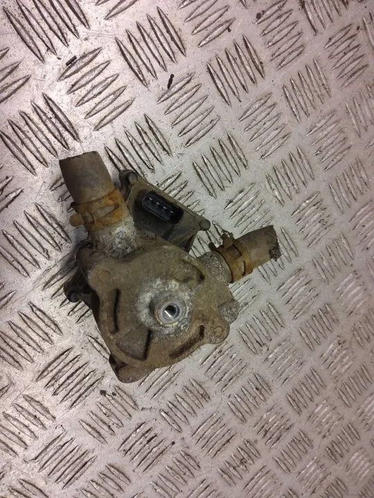 Arrefecedor de óleo Lexus OEM SKE35747 - Usado image 6