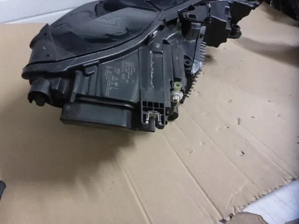 AUDI A6 C8 4K Vasemman Puolen Ajovalo Full LED 4K0941039E image 10