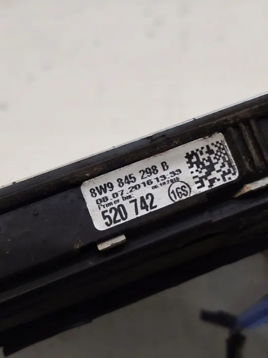 Gebrauchte Audi A4 B9 Kombi Heck Rechts Scheibe OEM 8W9845298B image 4