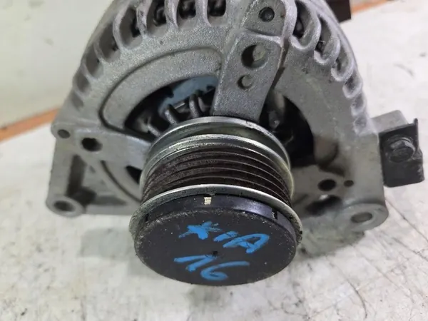 Vaihtovirtageneraattori Kia Sportage IV 1.7 CRDI OE 37300-2A700 image 4