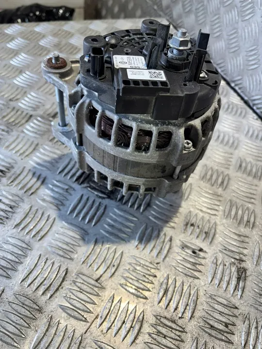 Vaihtovirtageneraattori Renault Dacia Nissan 231001993R image 4