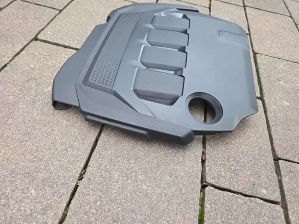 Couvercle supérieur moteur OEM 05L103925E 2.0 TDI image 4