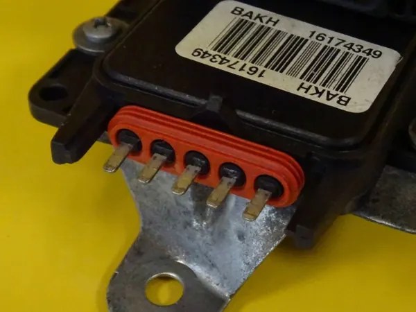 Módulo de Ignição OEM 16160359 para Opel Corsa B image 4