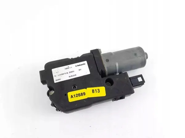 Mercedes schuifdakmotor OEM A2139067003 - Gebruikt image 2
