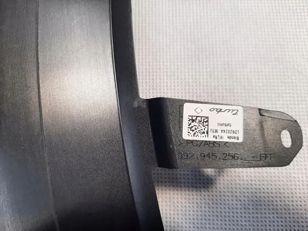 Porsche 911 992 Garniture de Hayon OEM 992945255 image 6
